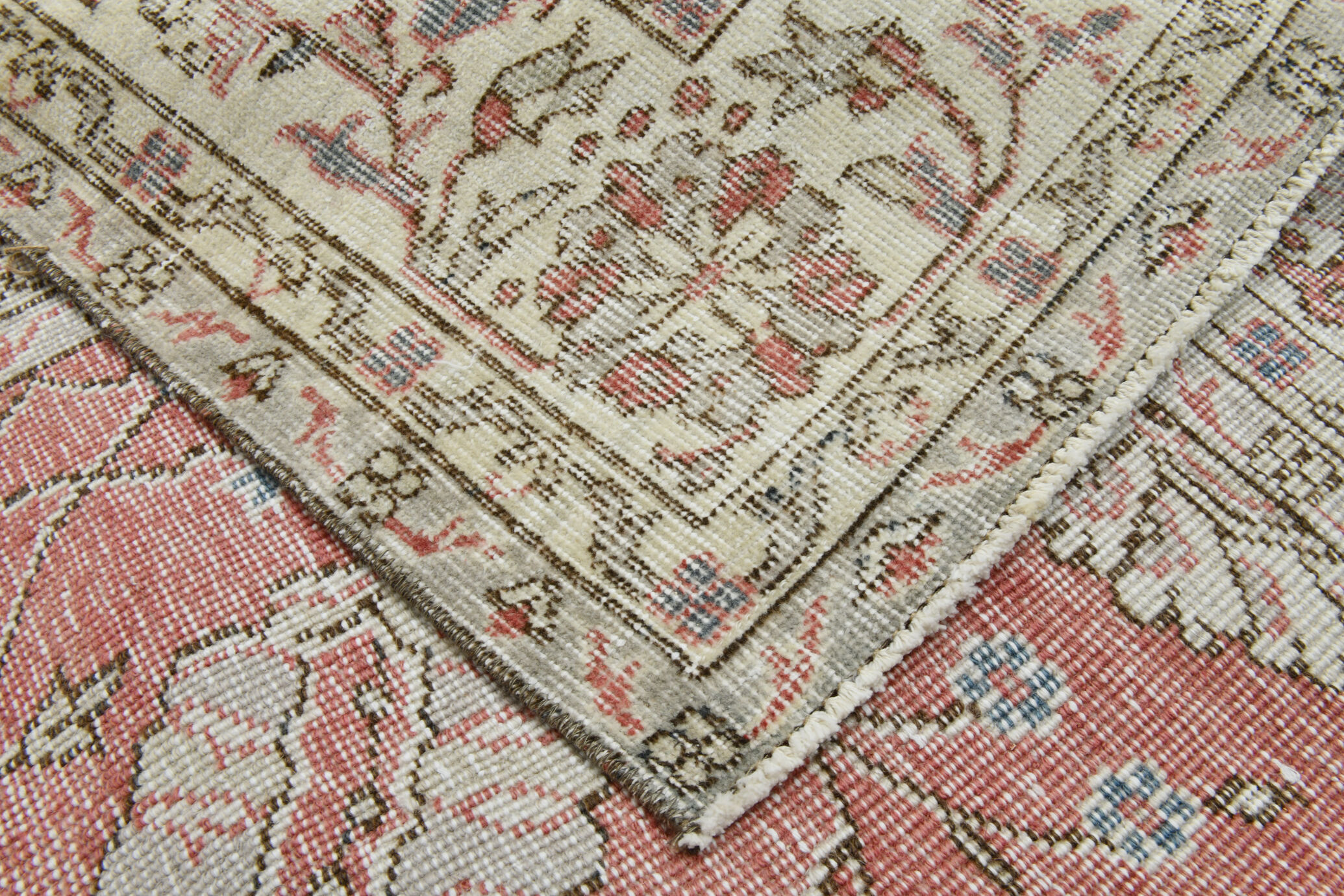 Farmhouse floral vintage area rug 322x219cm