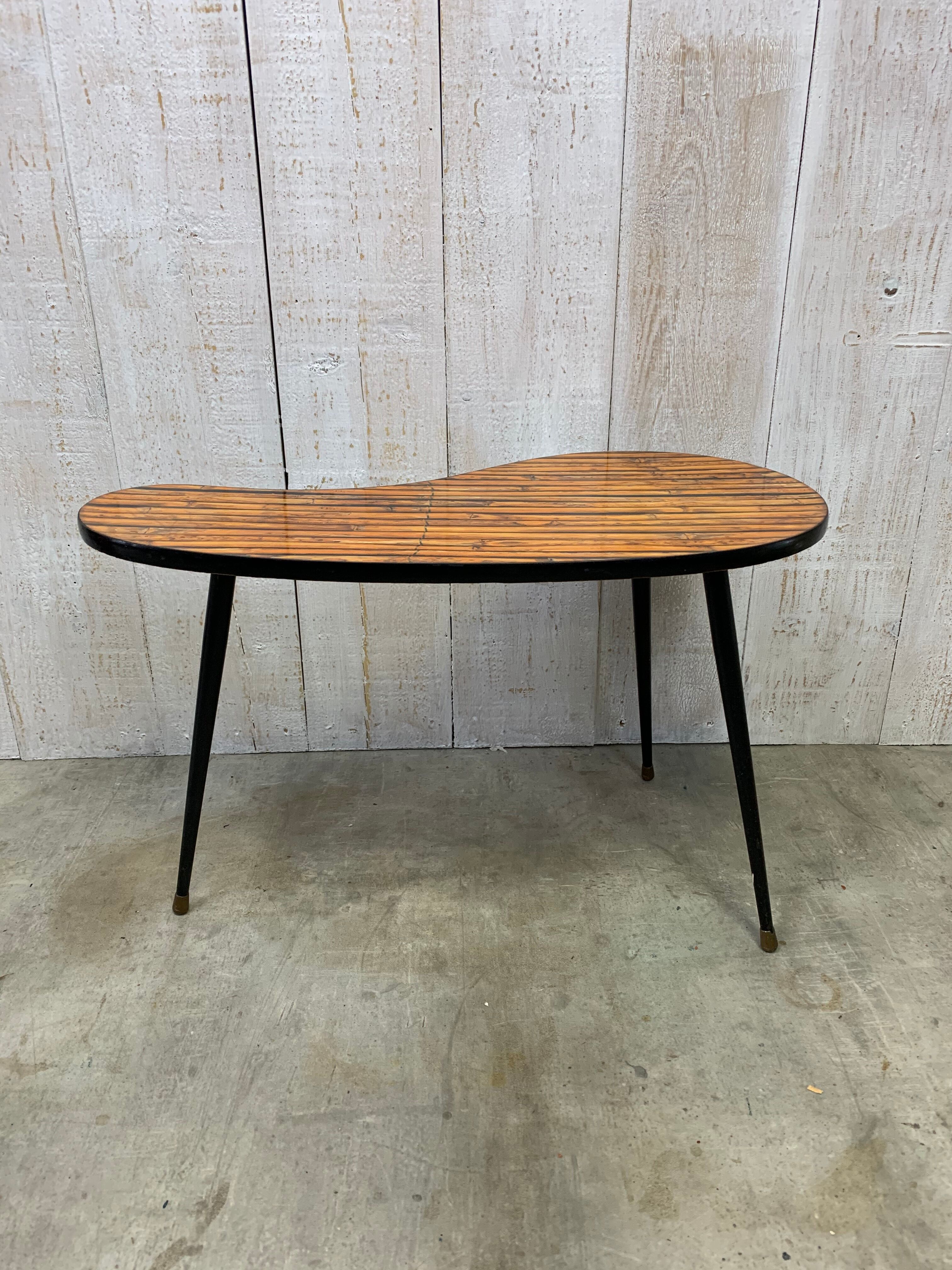 Table basse tripode vintage