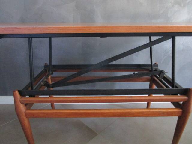 Table basse monte-et-baisse scandinave en acajou – Vintage