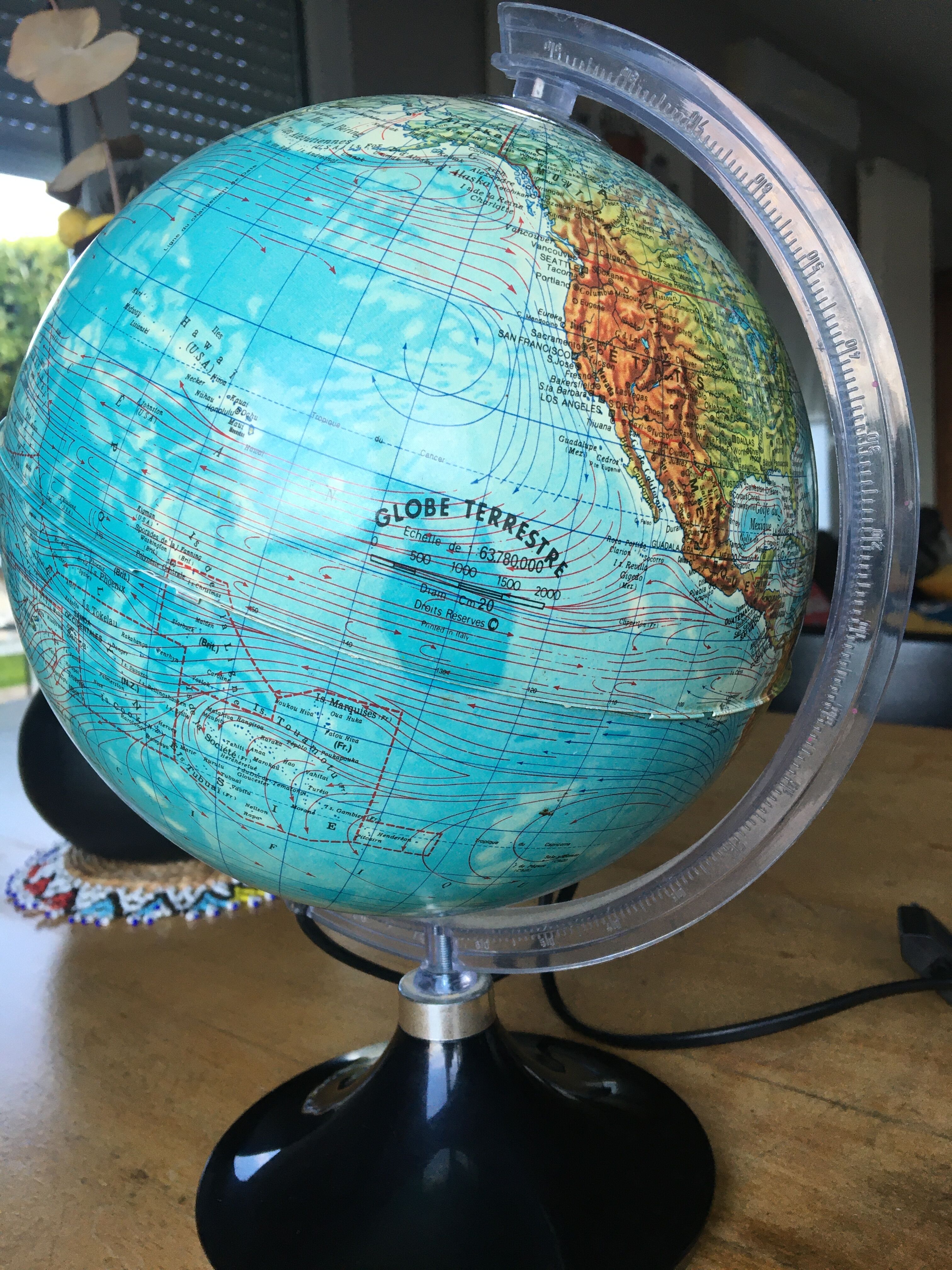 Bright globe