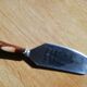 Horn edgout pie shovel