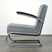 Vintage grey cow leather bauhaus design armchair by Ahrend de Cirkel