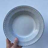 Gien service for 6 people with black polka dots: soup plates and flat plates