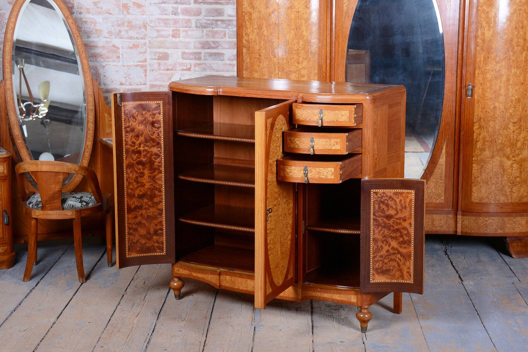 Art Deco Bedroom Suite from Louis Majorelle, Fance, 1930s, Set of 8