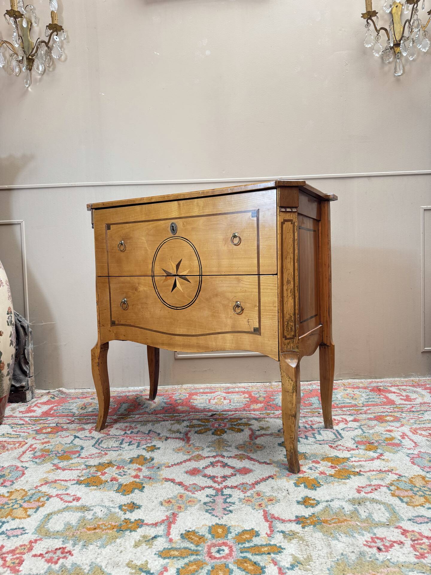 Cherry wood sauteuse commode from the transitional period, 18th century