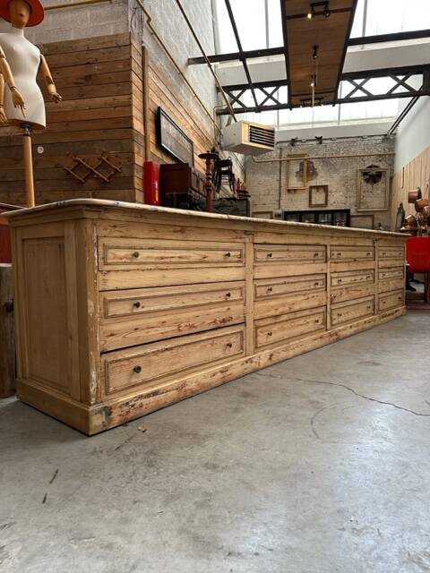 Huge piece of furniture from the early 20th century