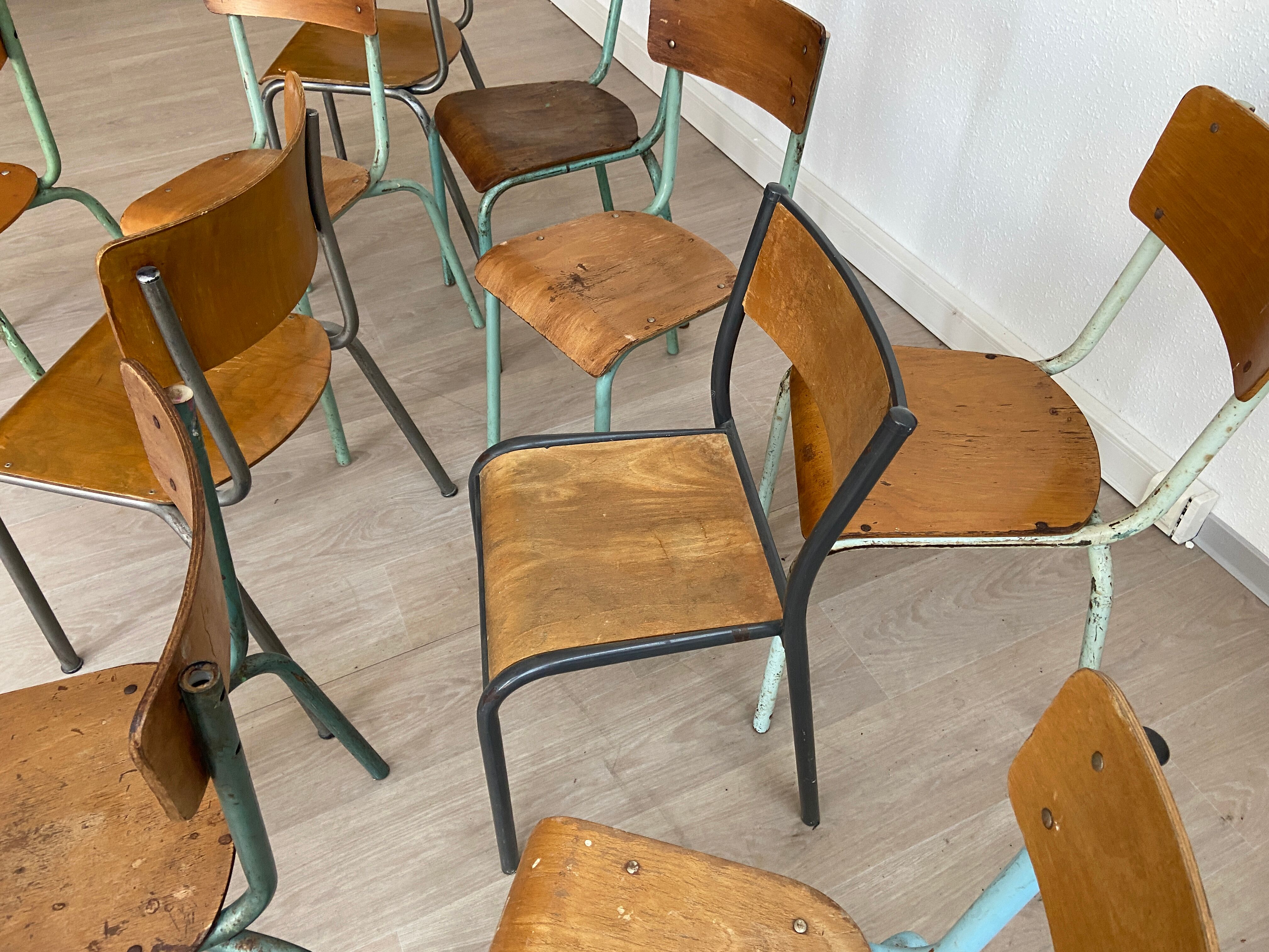 Set of 10 industrial chairs