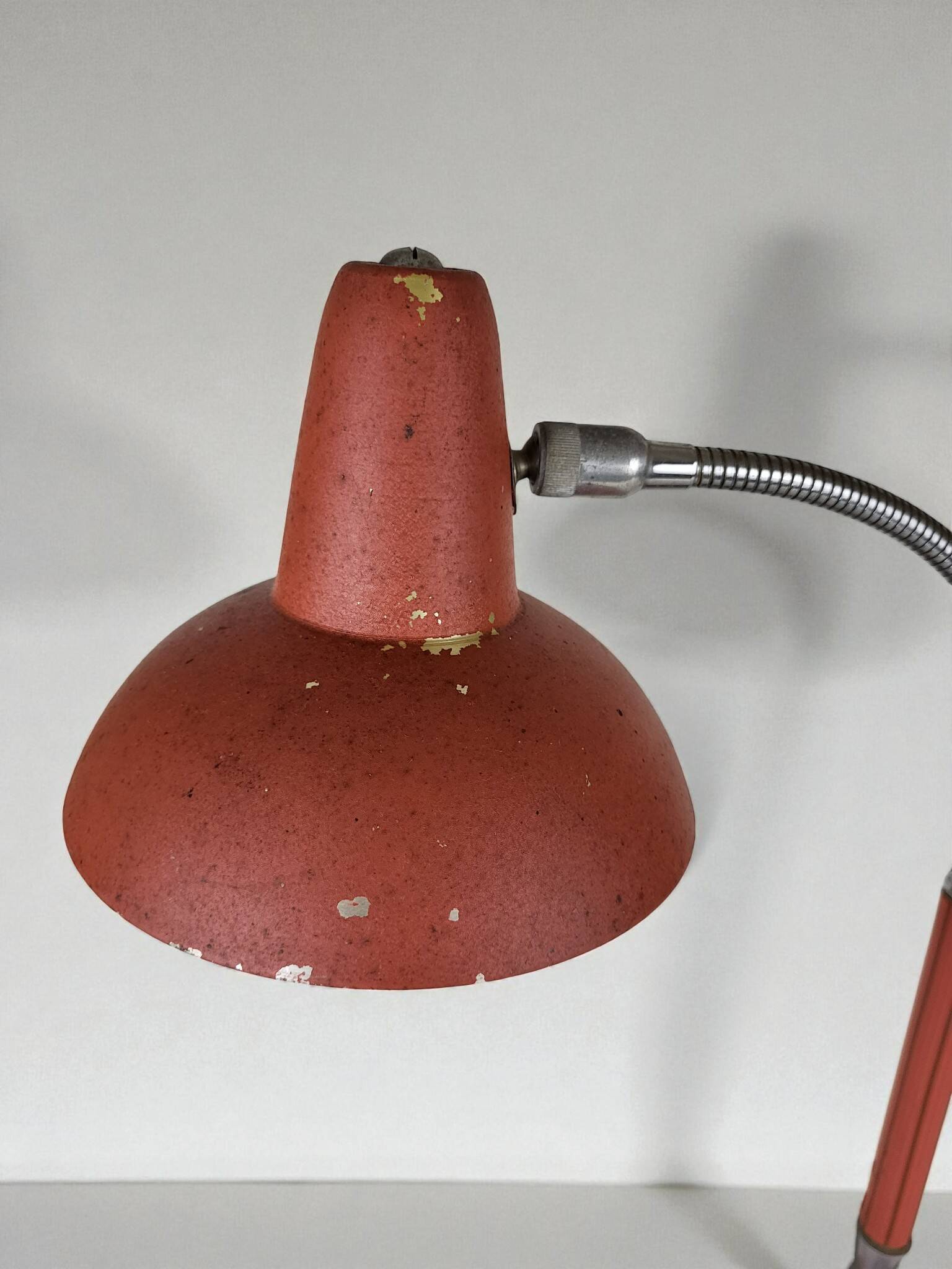 Flexible industrial lamp 1950