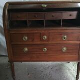 Cylinder desk