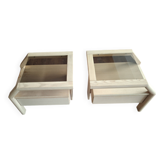 2 tables de chevet avec tiroirs