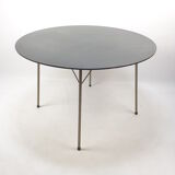 Round dining table model tm41 for Pastoe, 1960s
