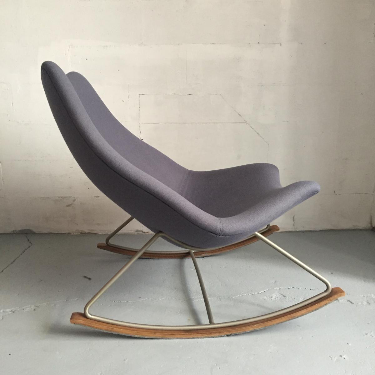 Rocking chair F595 in blue fabric and steel by Geoffrey Harcourt for Artifort 1960 s