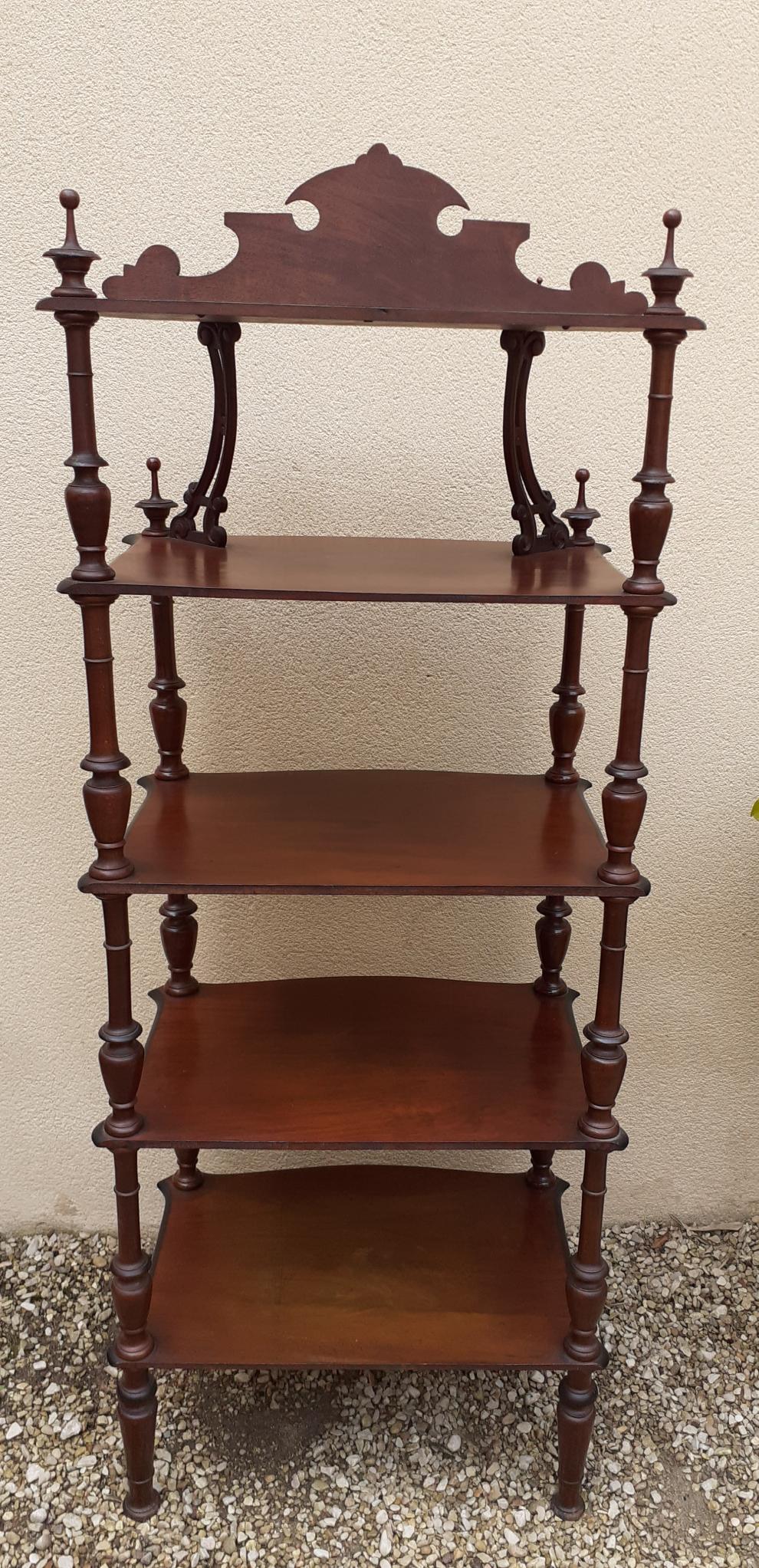 Napoleon III mahogany standing shelf