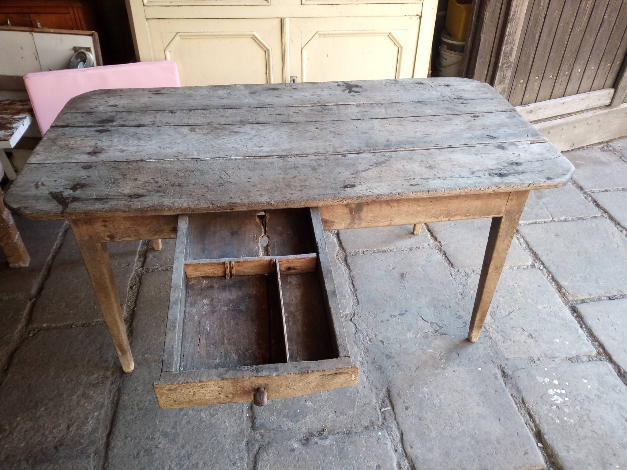 Table de ferme basse