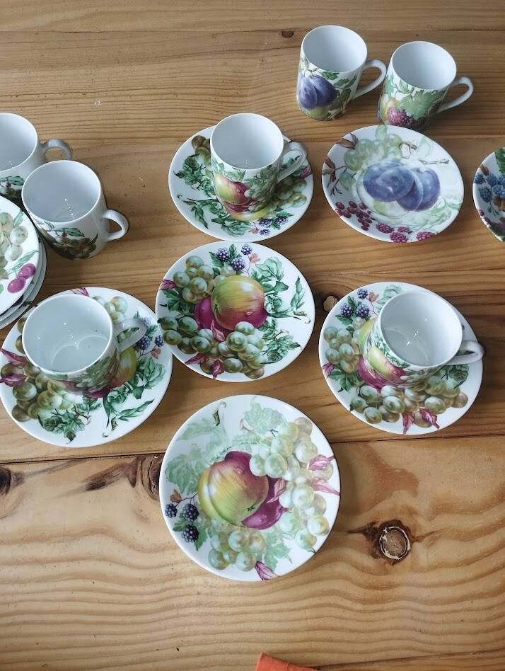 Coffee service for 8 people in limoges porcelain lazeyras – brand new condition