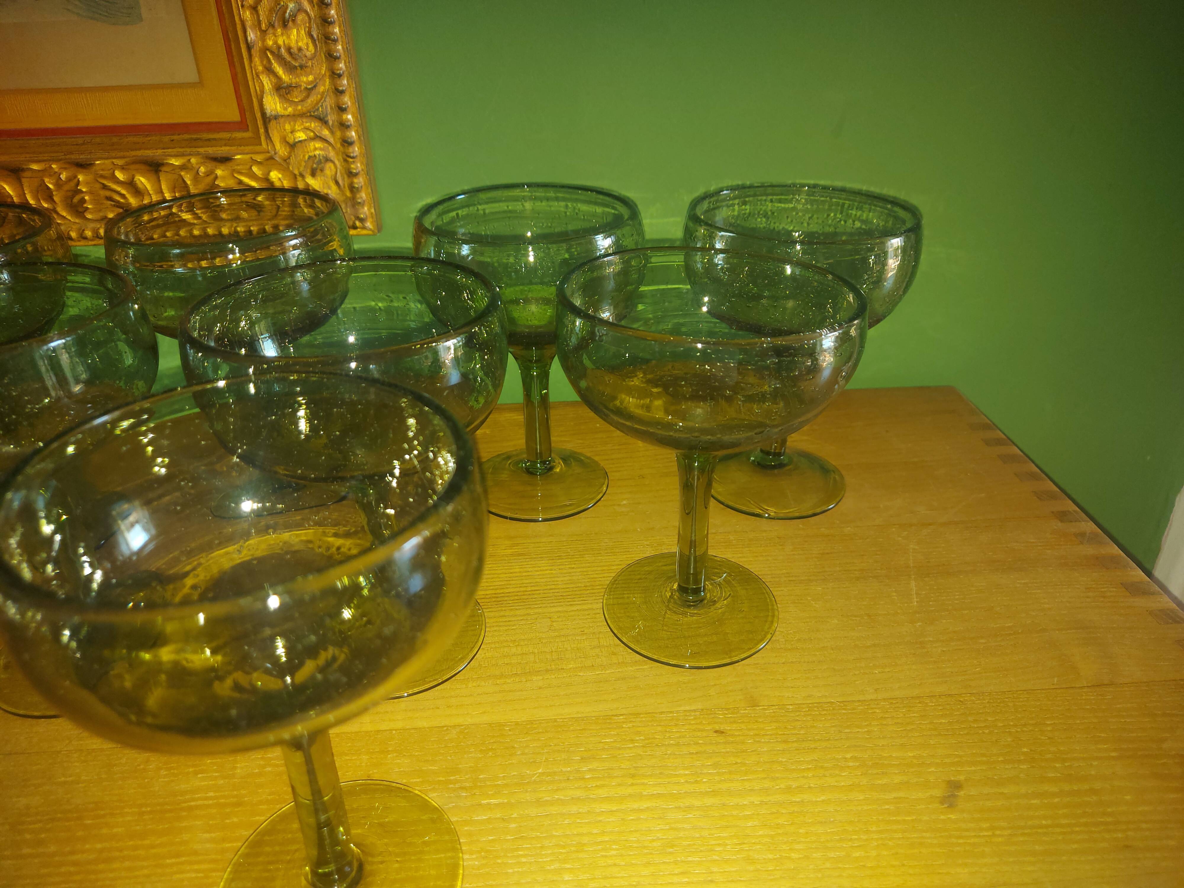 8 glasses in blown glass from Biot (cocktail, fruit cup)