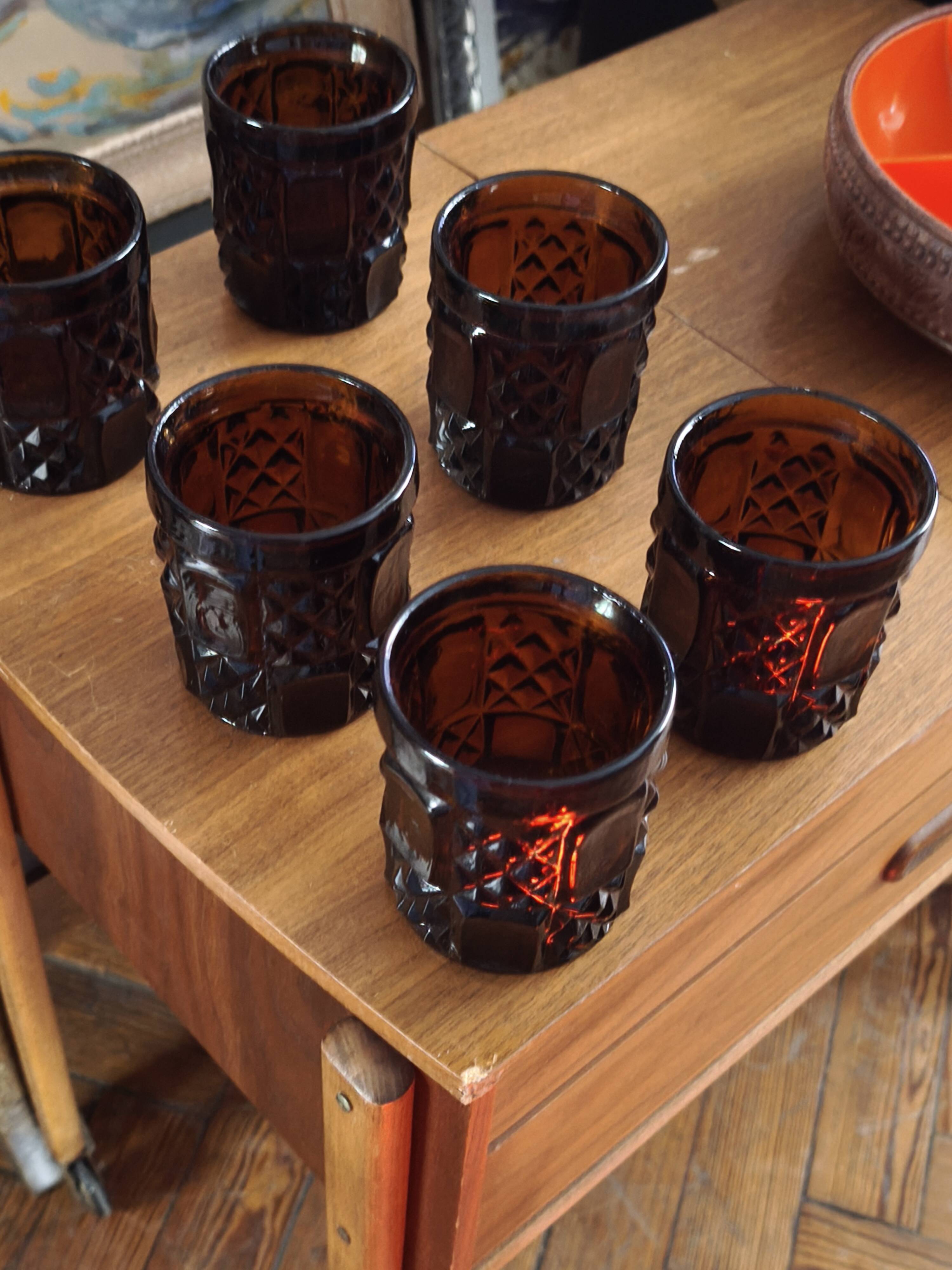 Amber glasses