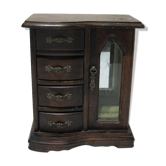 Wooden jewelry box