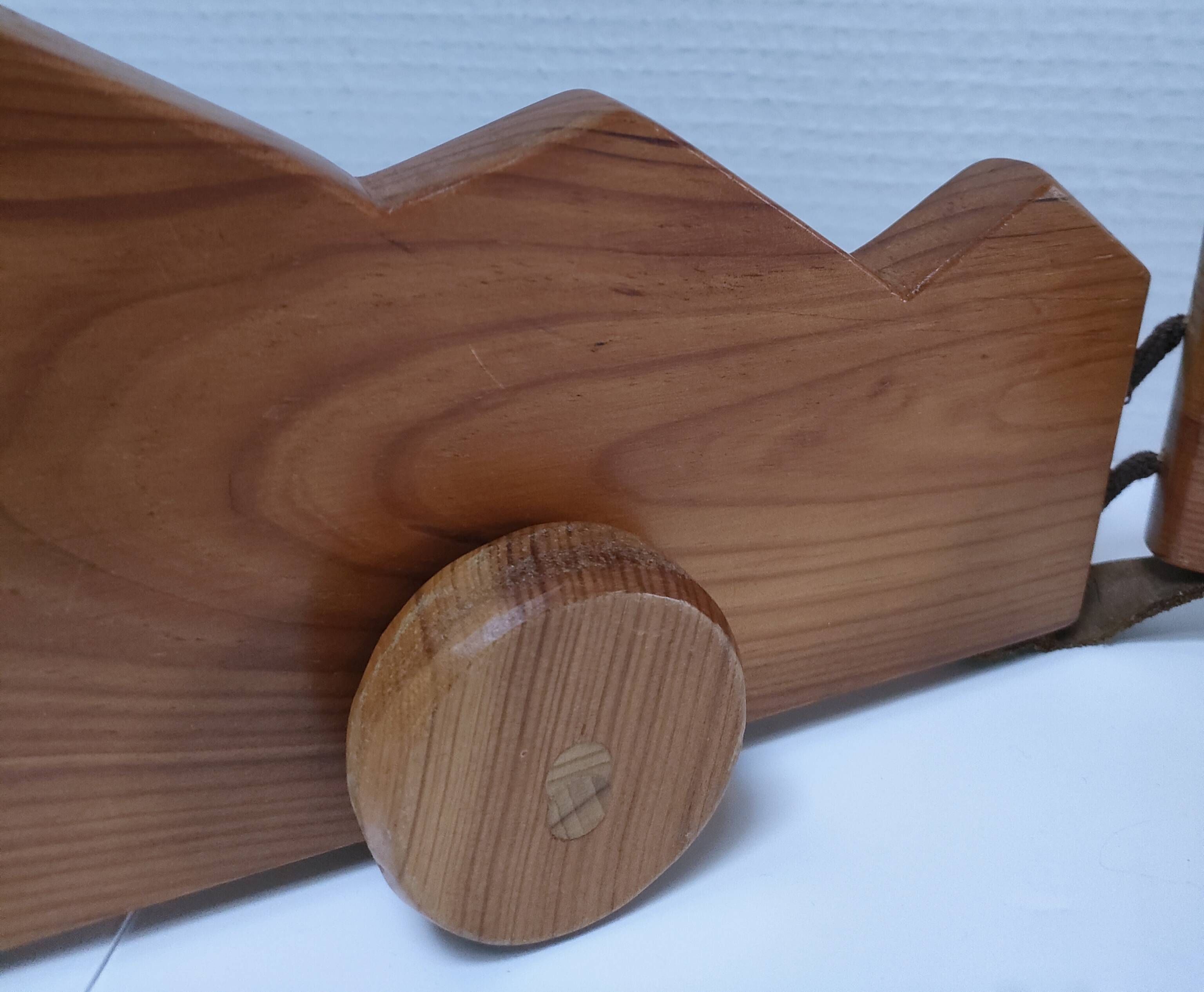 XL wooden crocodile sculpture
