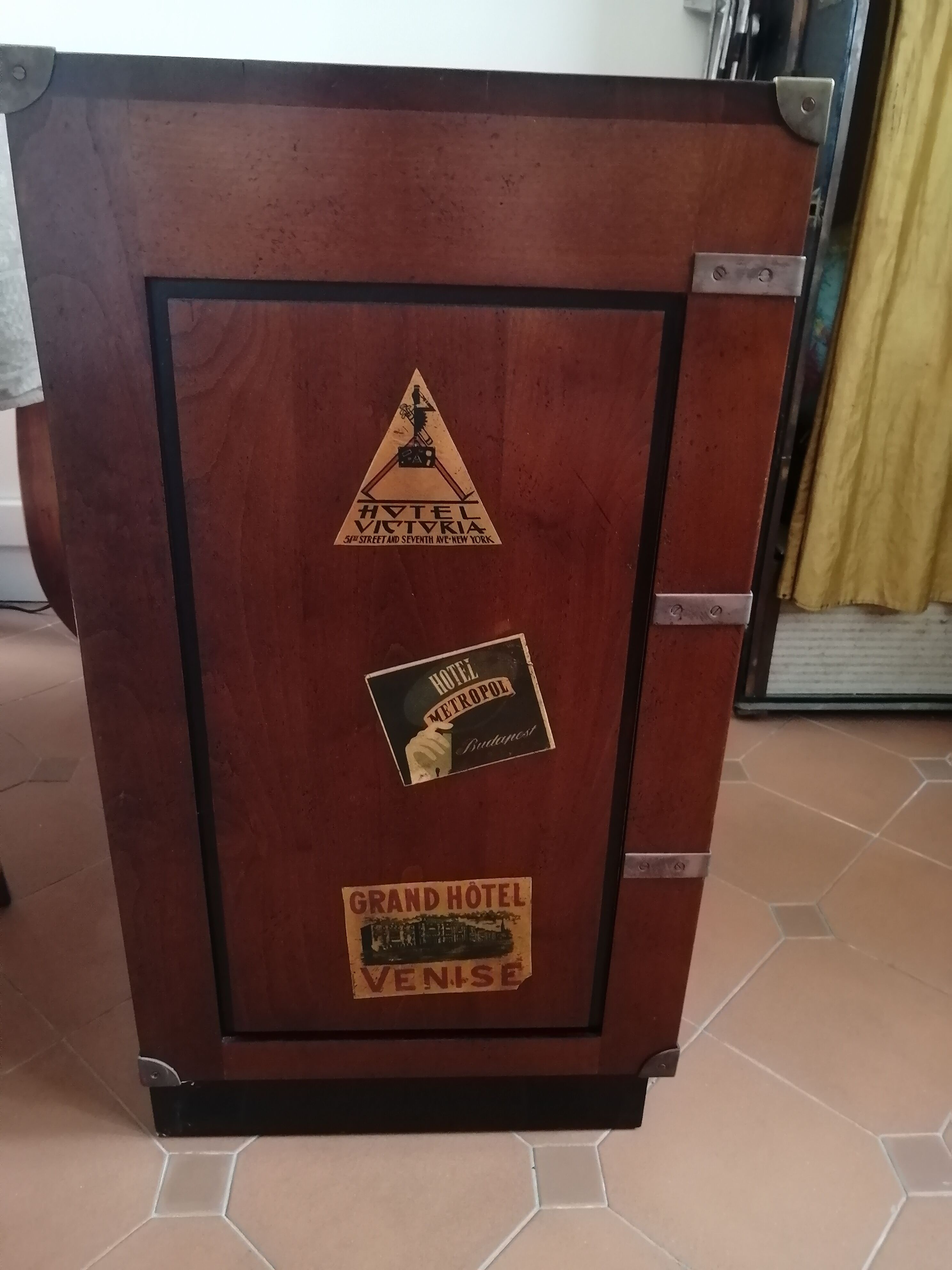 Meuble de style deco marine