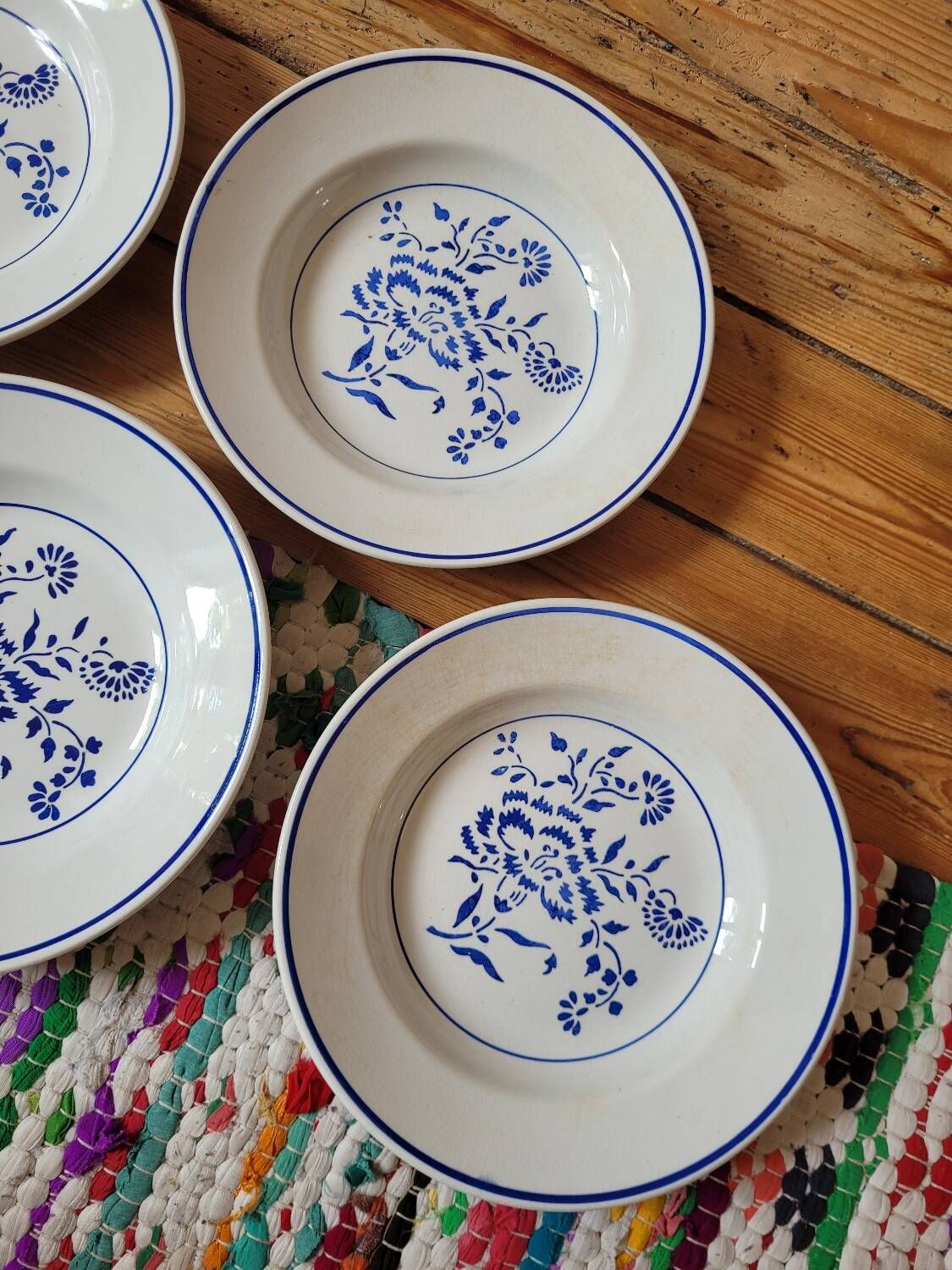 Lot n°2 of 6 K&G Luneville Oeillet soup plates