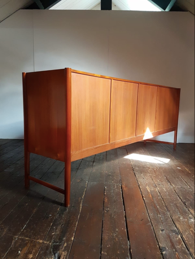 buffet by McIntosh from HA of the 1960s