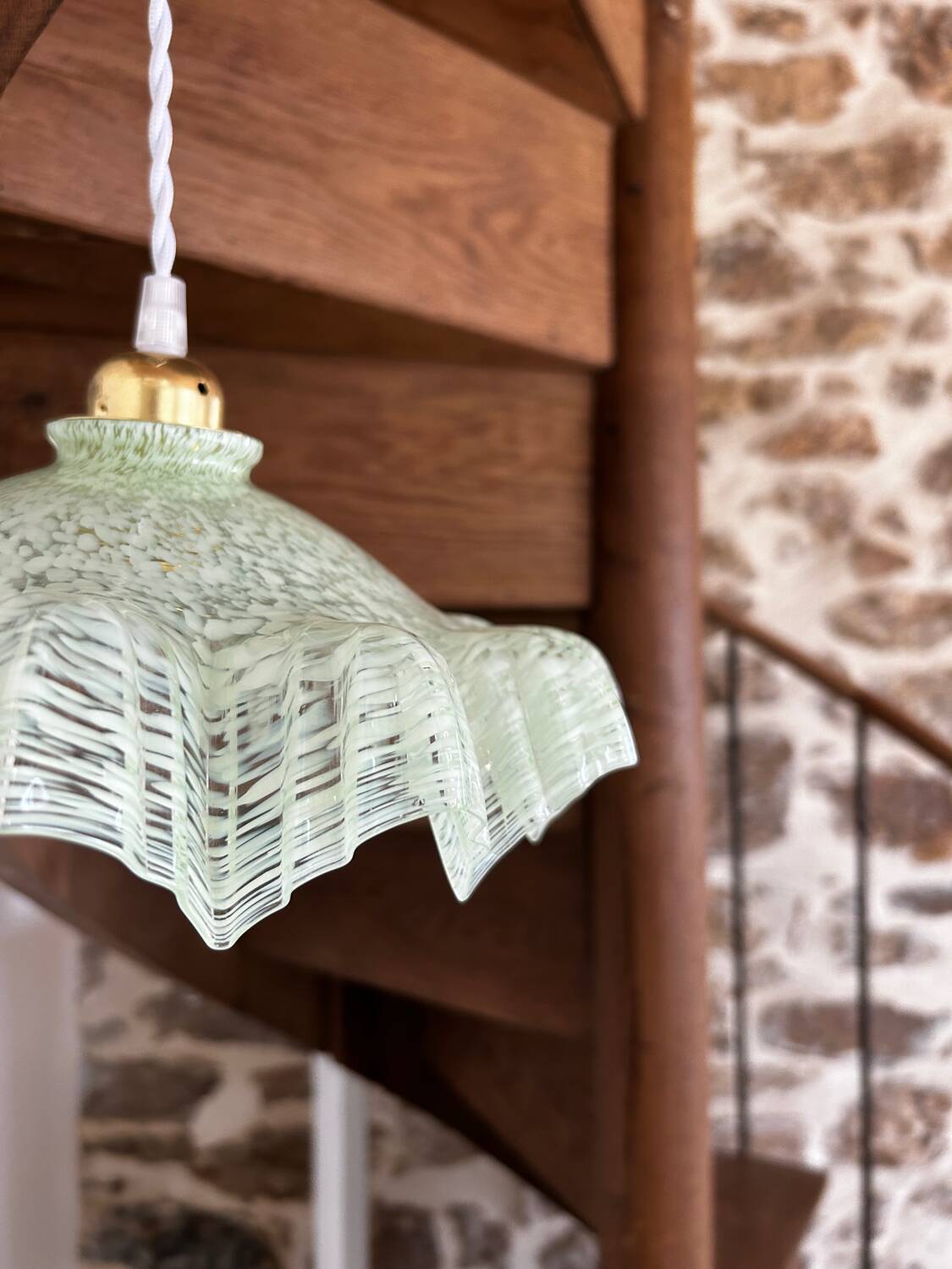 Suspension opaline vintage