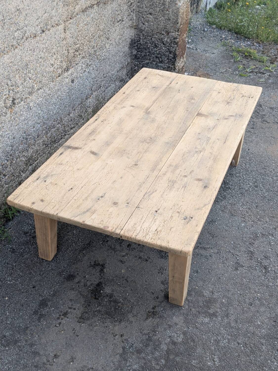 Farmhouse coffee table
