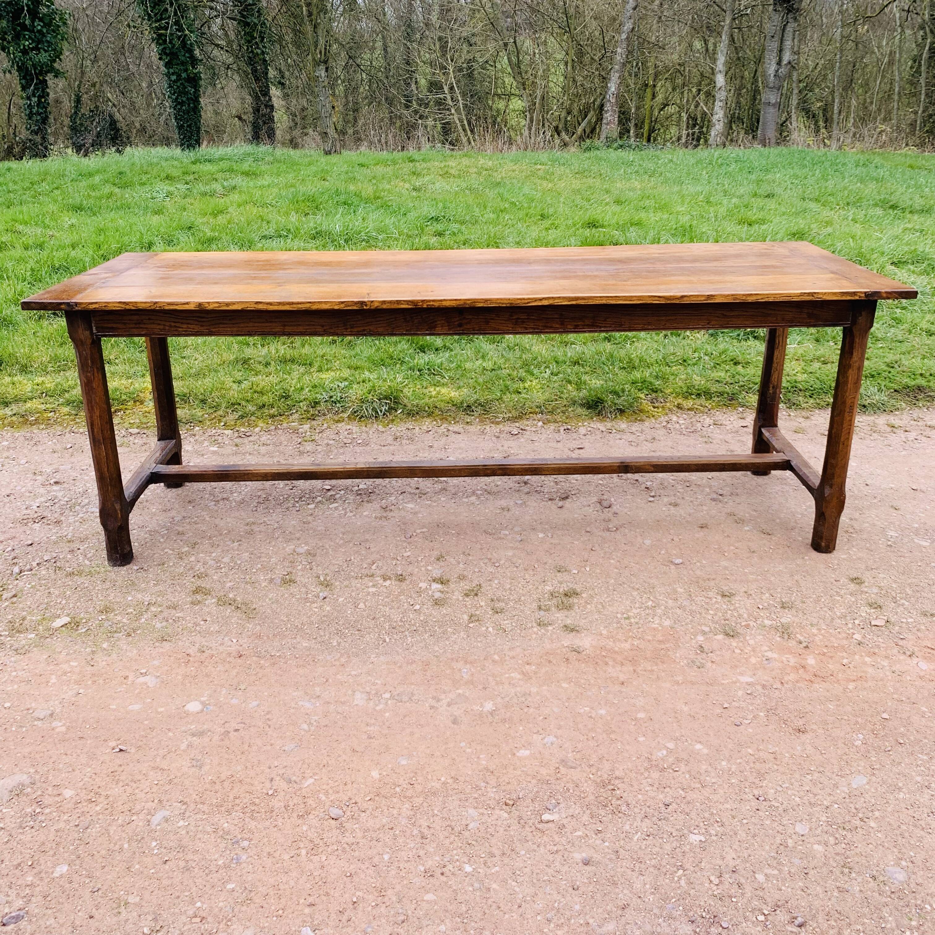 Table de ferme en chêne