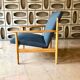 Fauteuil de la marque Ton avec tissu Houlès