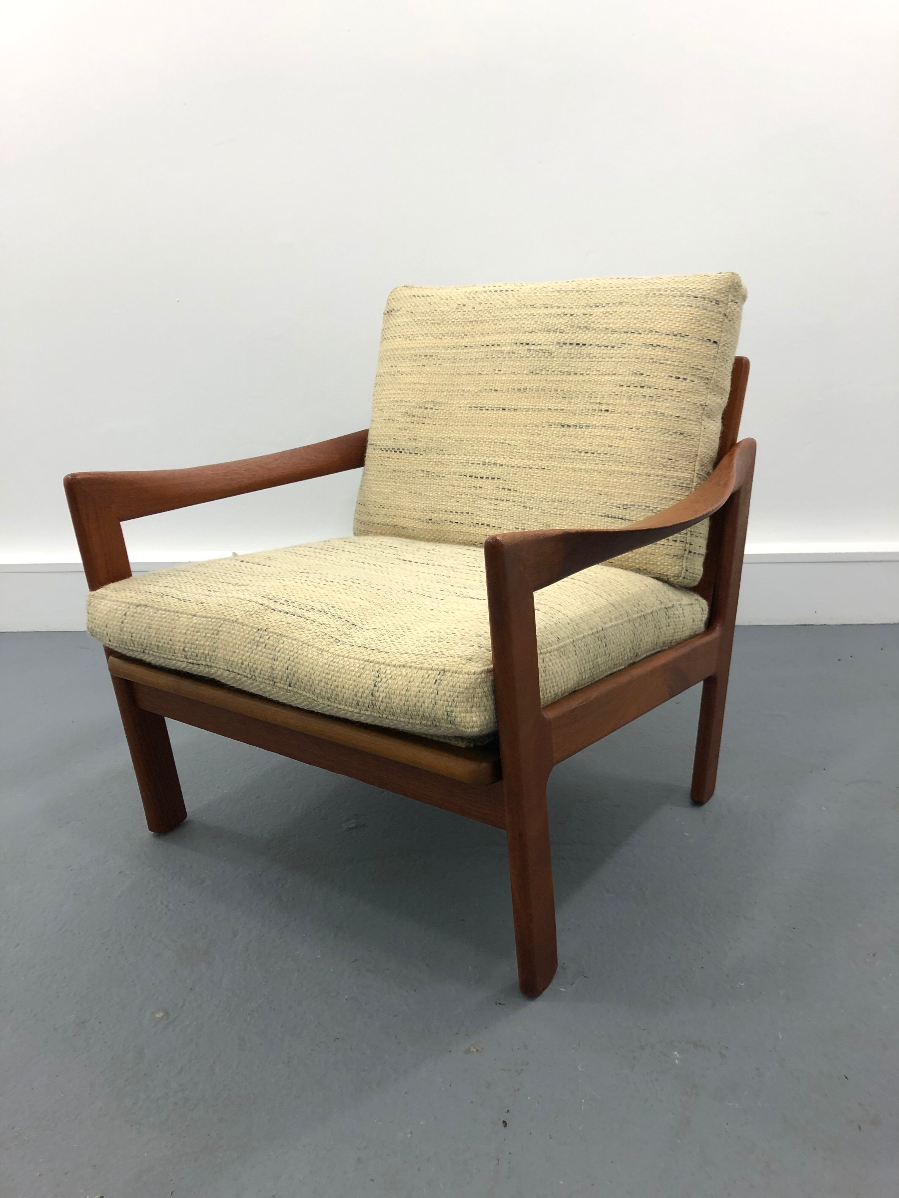 Armchair by Illum Walkelsø for Niels Eilersen, 1960s,