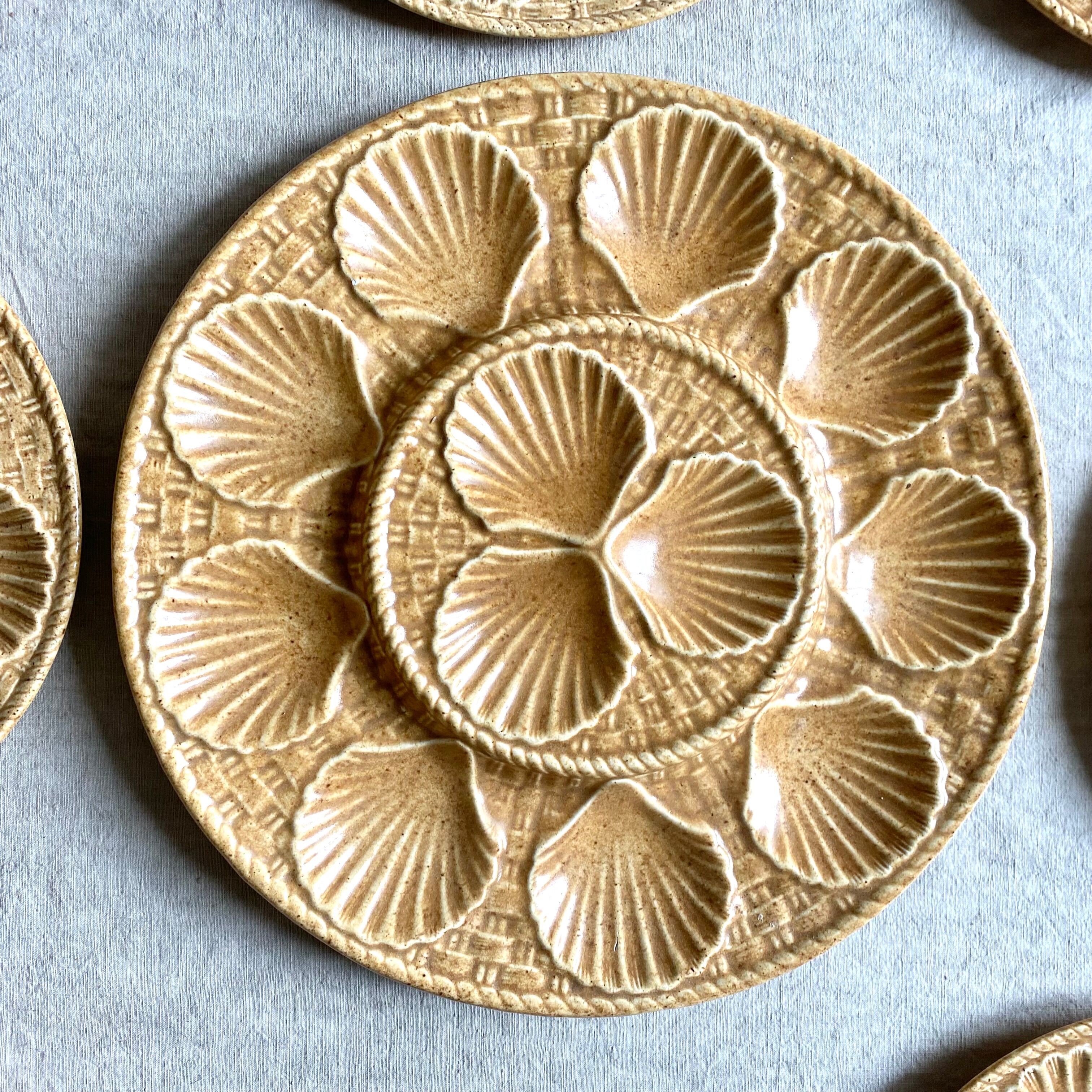 Longchamp oyster service 12 plates and one dish