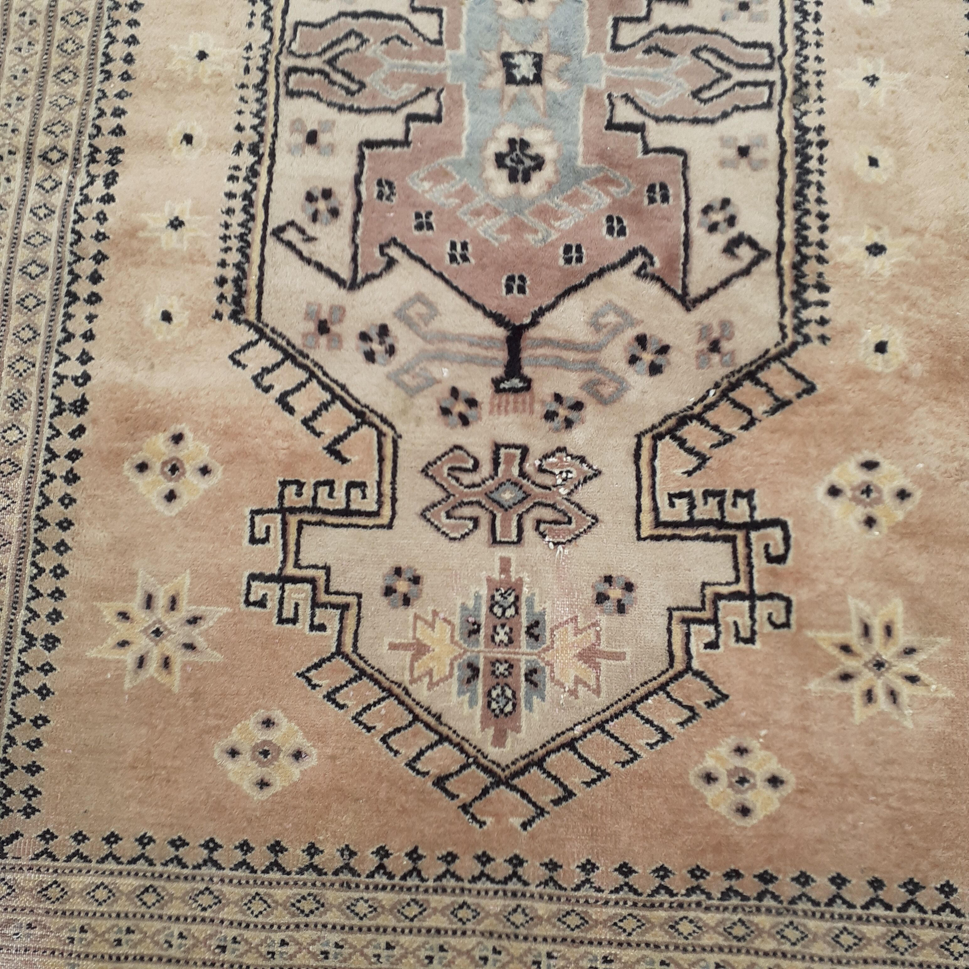 Handmade oriental carpet in wool - 185x125cm