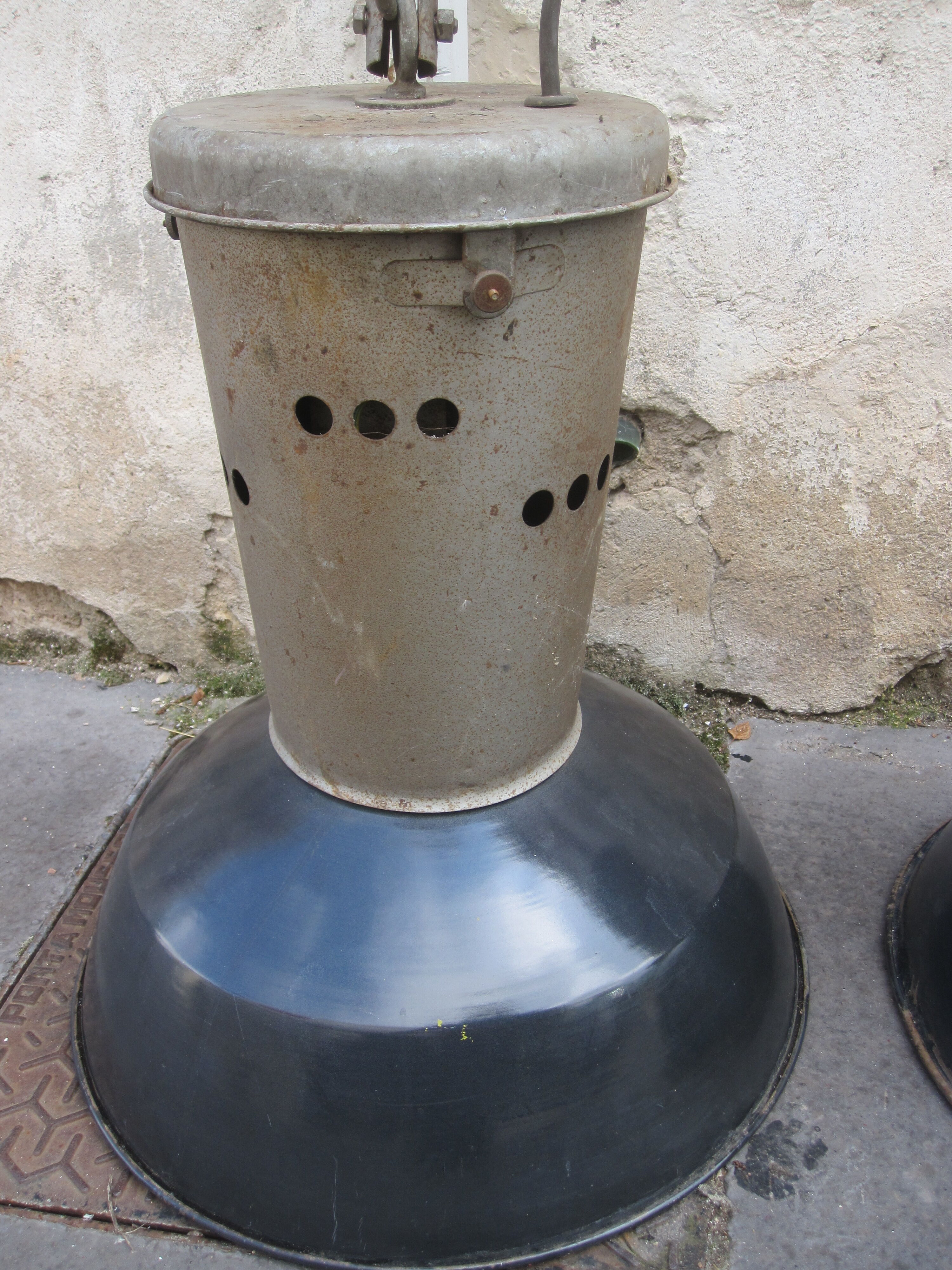Paire de lampe d'usine industrielle