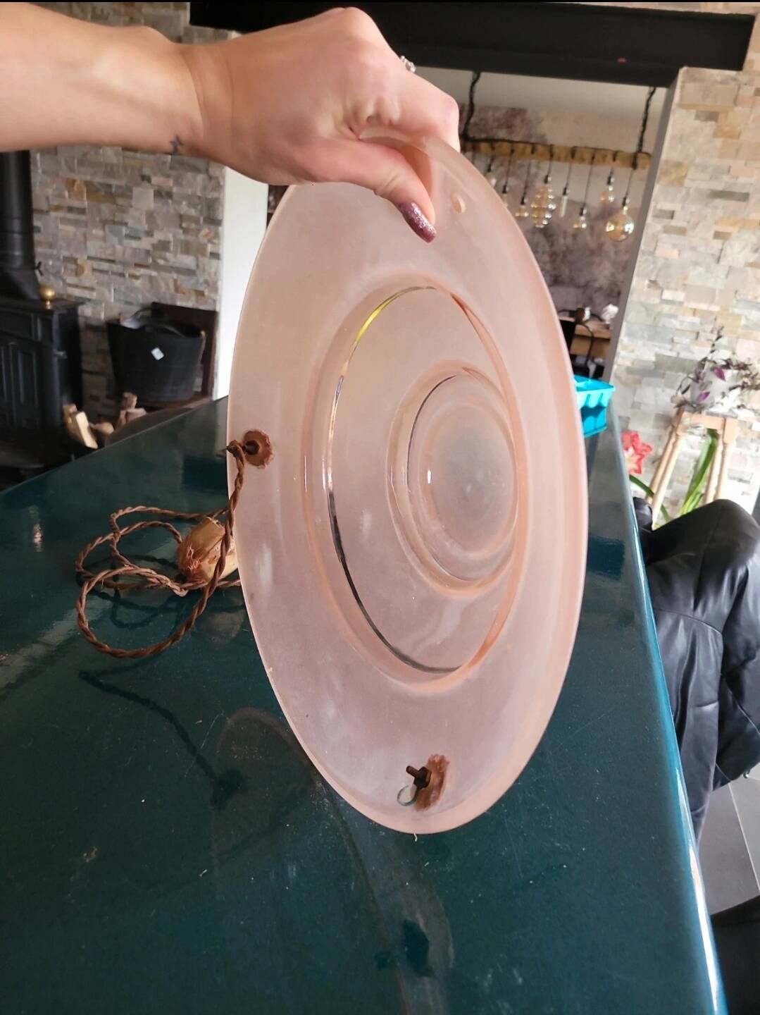 Glass suspension to renovate