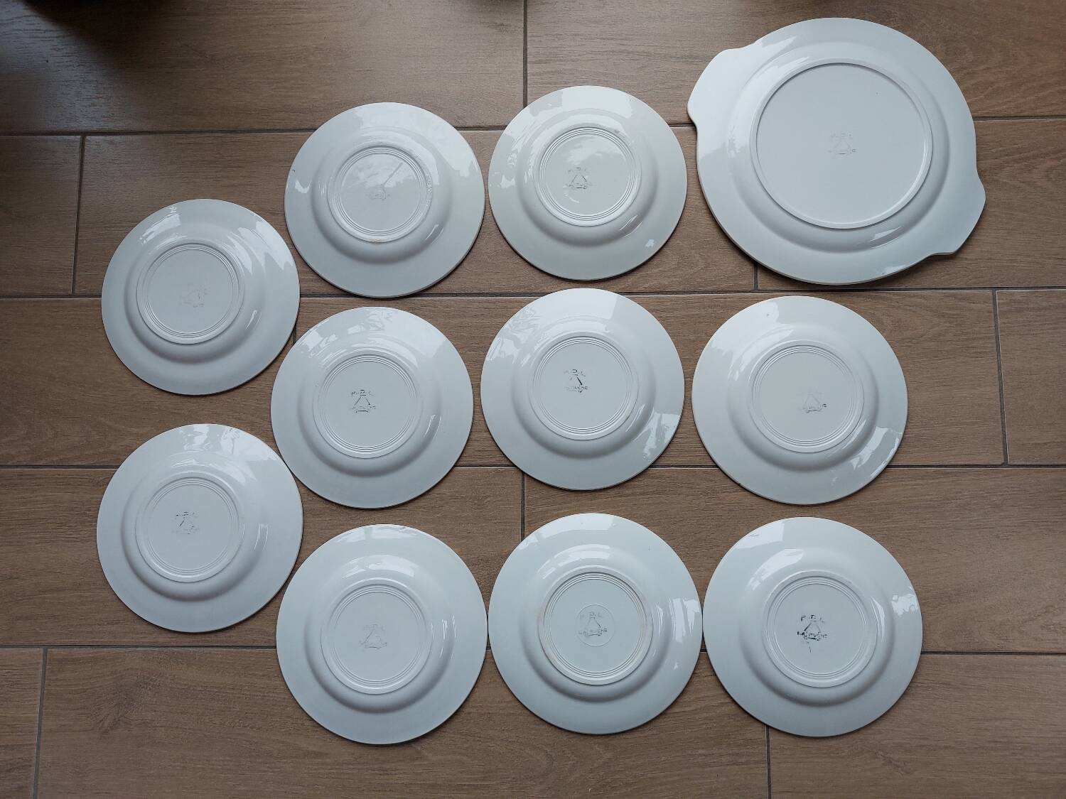 MDL dessert service, plates and dish