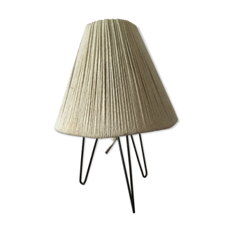 Tripod rope laying lamp