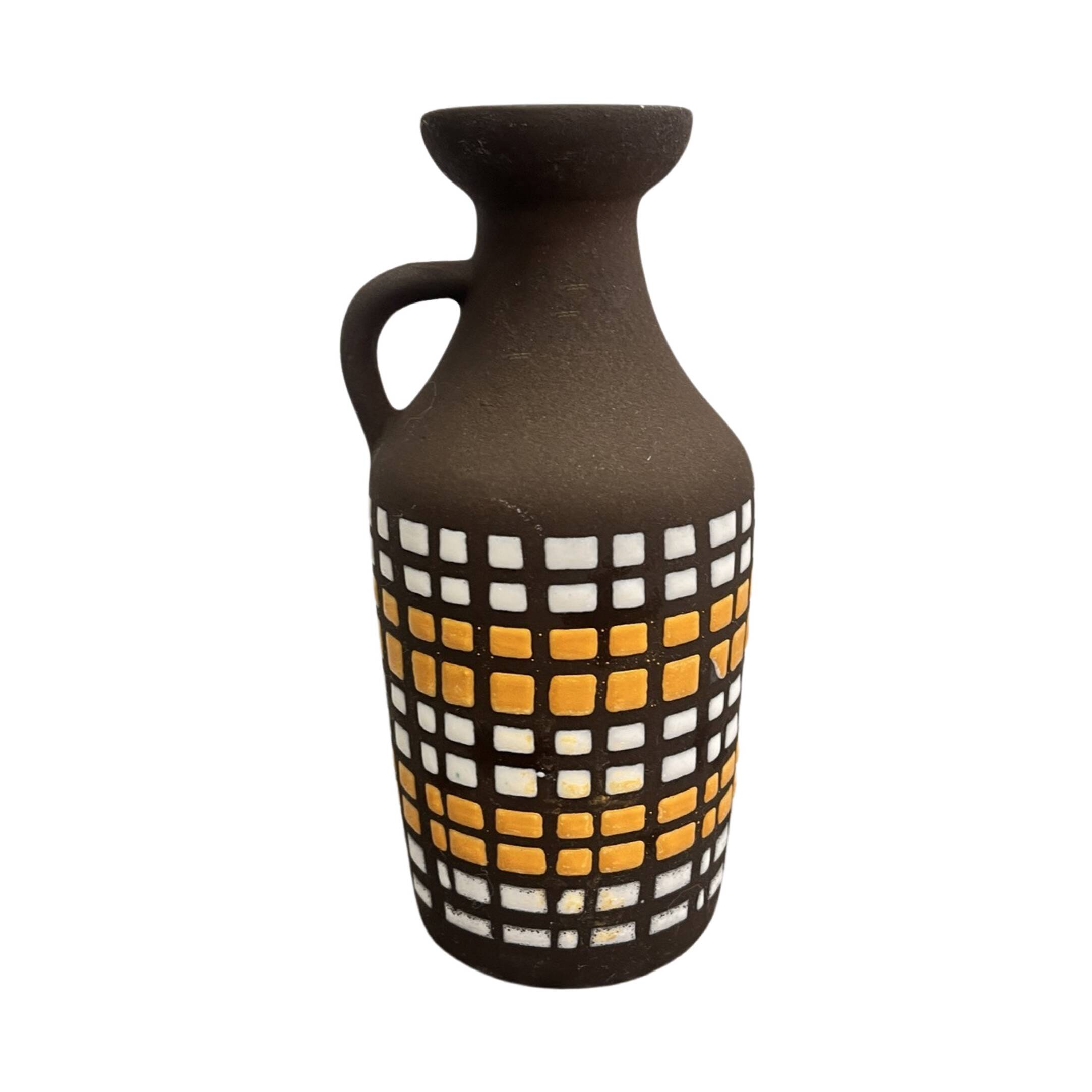 Ceramic vase with handle, Strehla Keramik, Germany, 1970s.