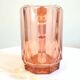 Pichet en verre rose vintage