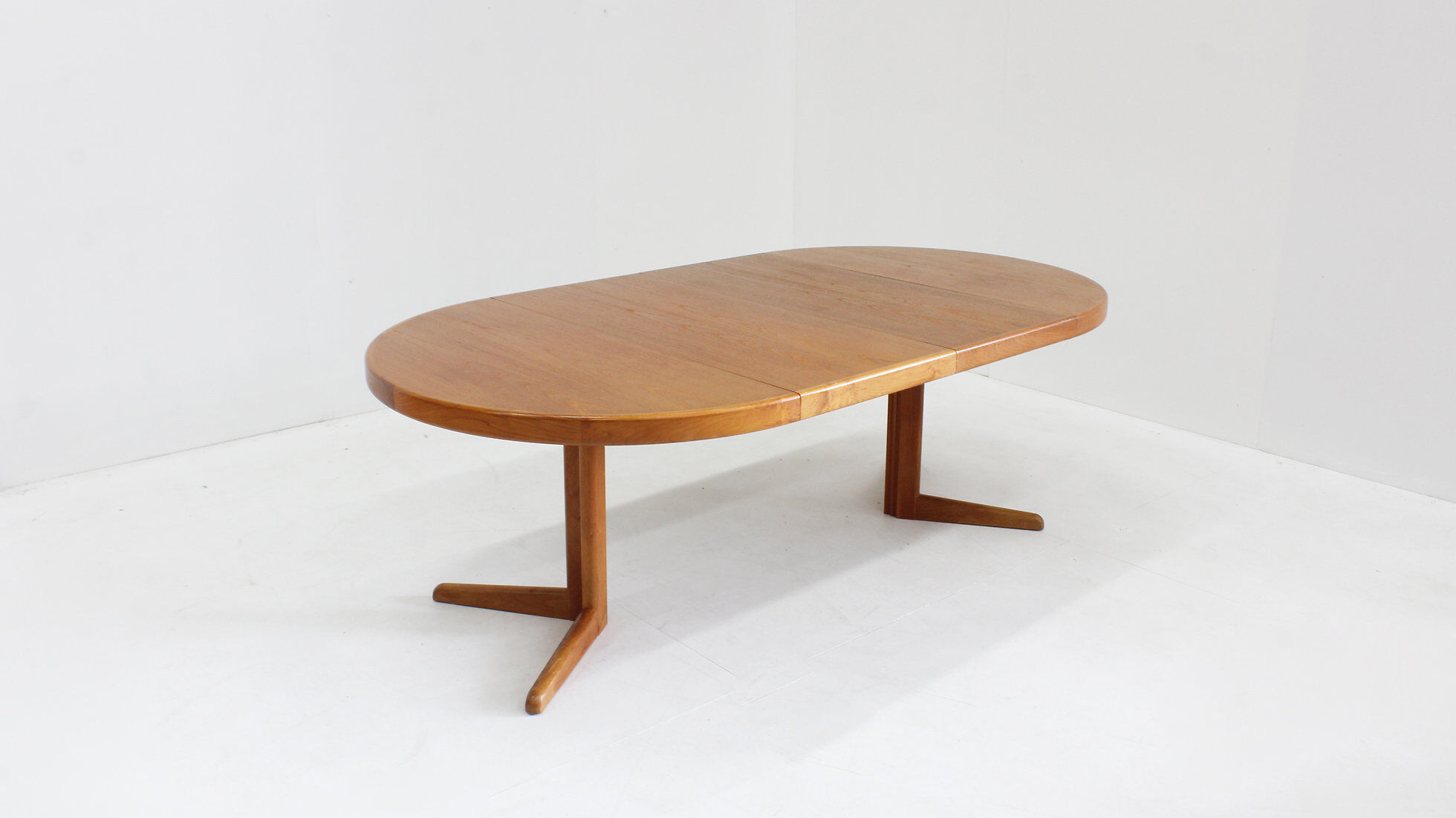 Vintage Danish round extendable dining table teak by Bramin 1960s
