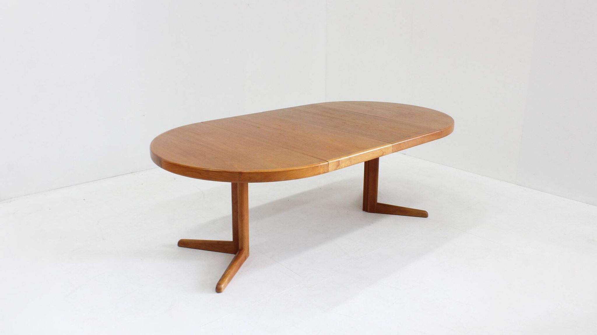 Vintage Danish round extendable dining table teak by Bramin 1960s