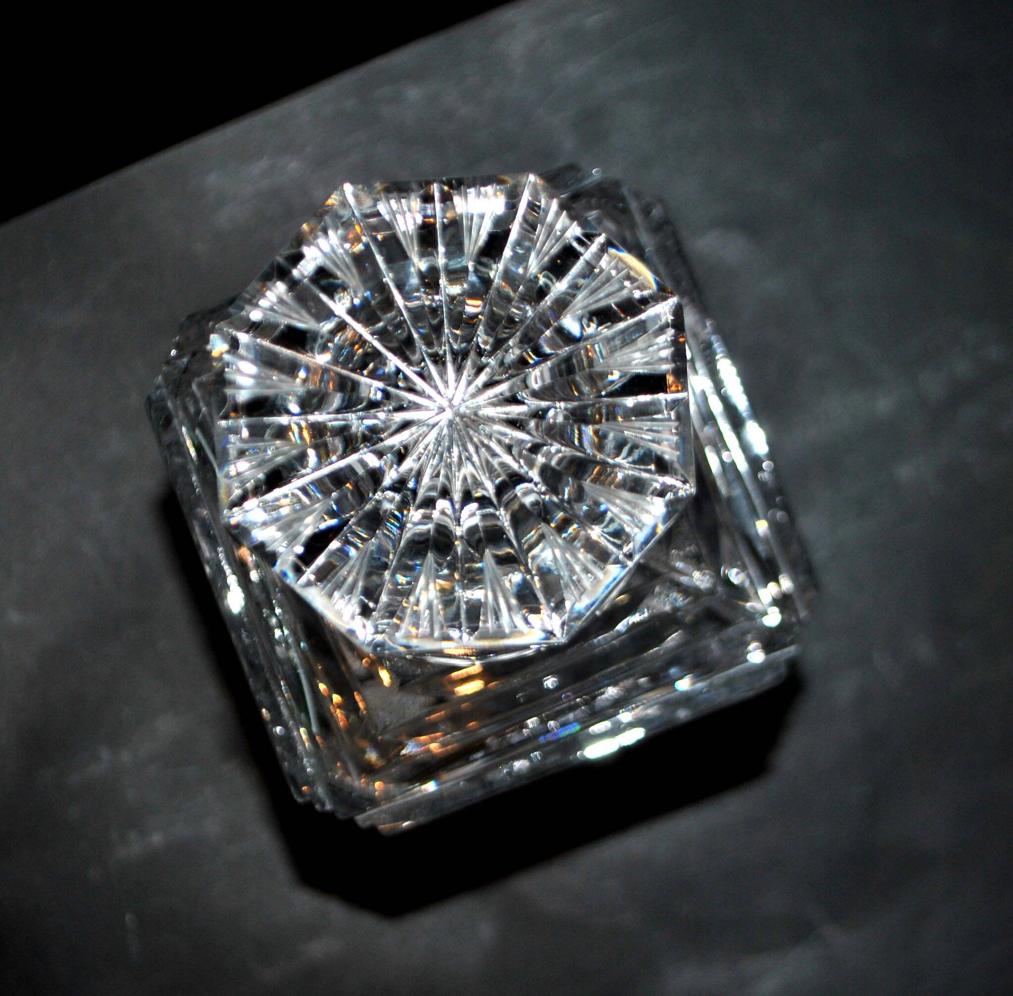 Waldviertler Edel Bleikristall cut crystal whisky decanter