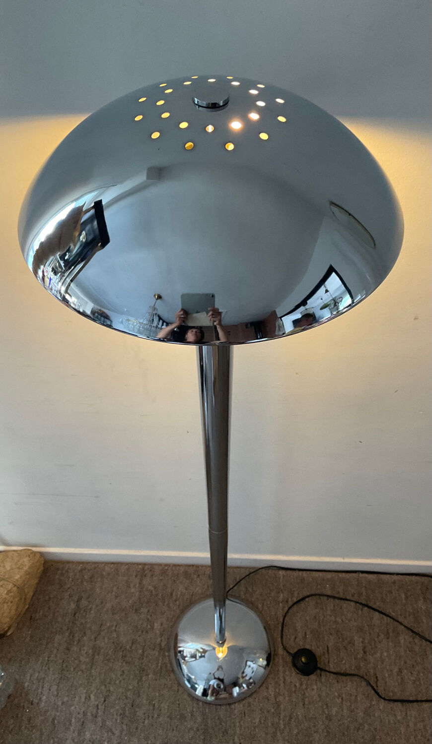Vintage chromed metal floor lamp from the 60s-70s