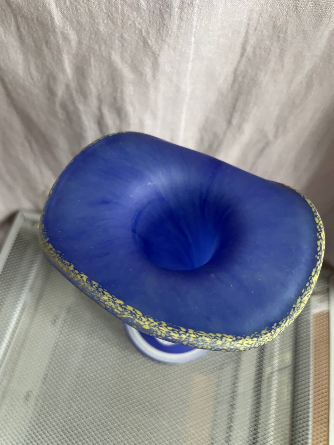 Vase en pâte de verrev verrerie d'art de Toul, france