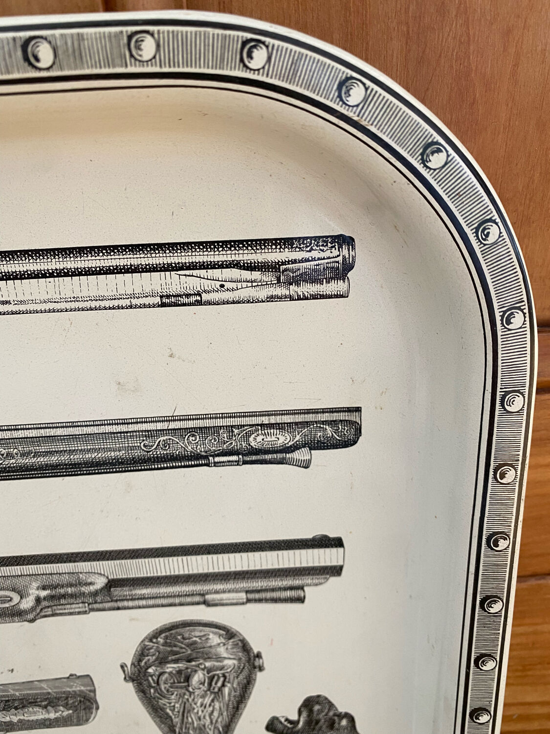 Metal tray Piero Fornasetti "Guns" 60s revolvers