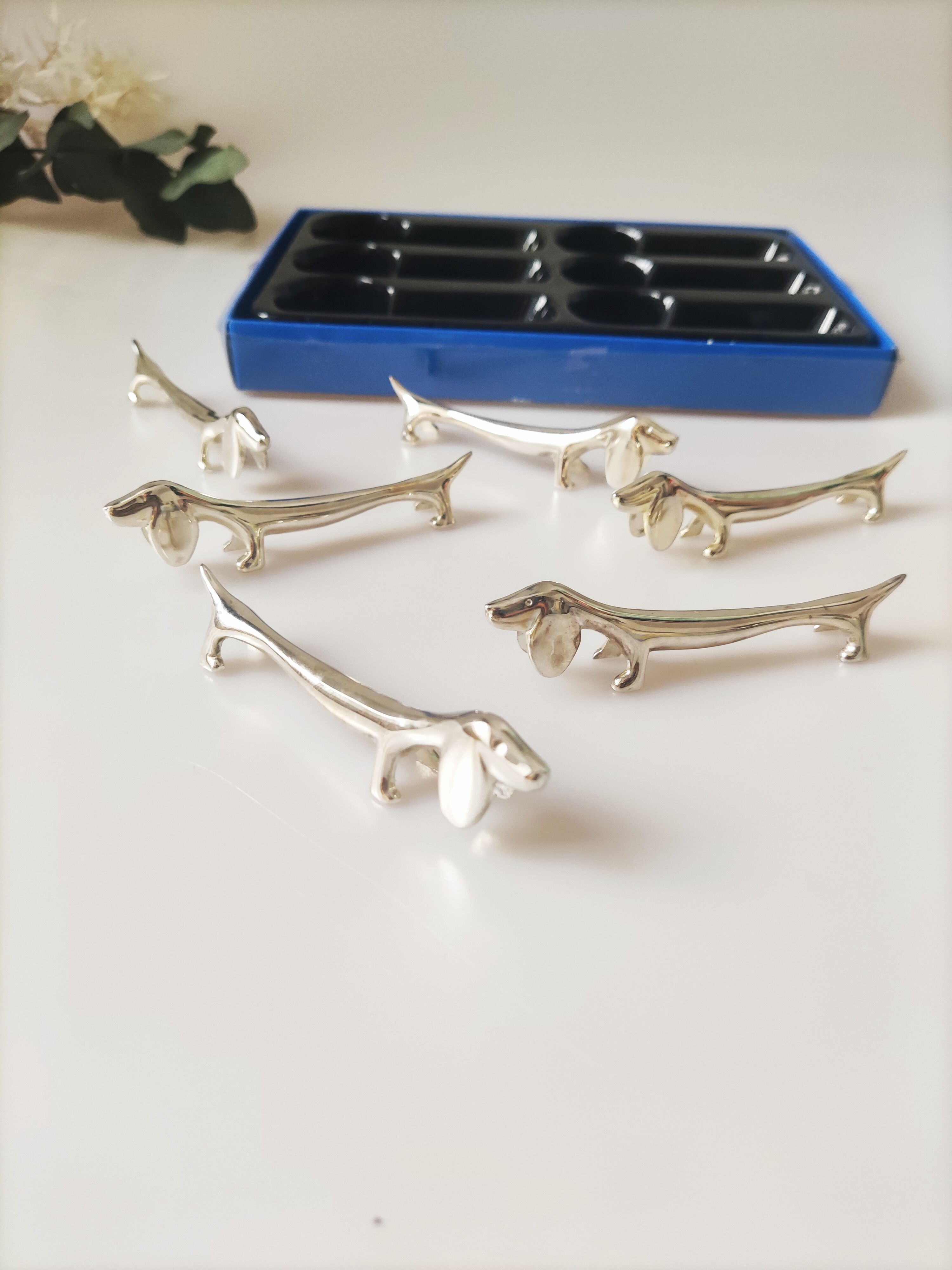 Ensemble de 6 porte couteaux métal argenté chien