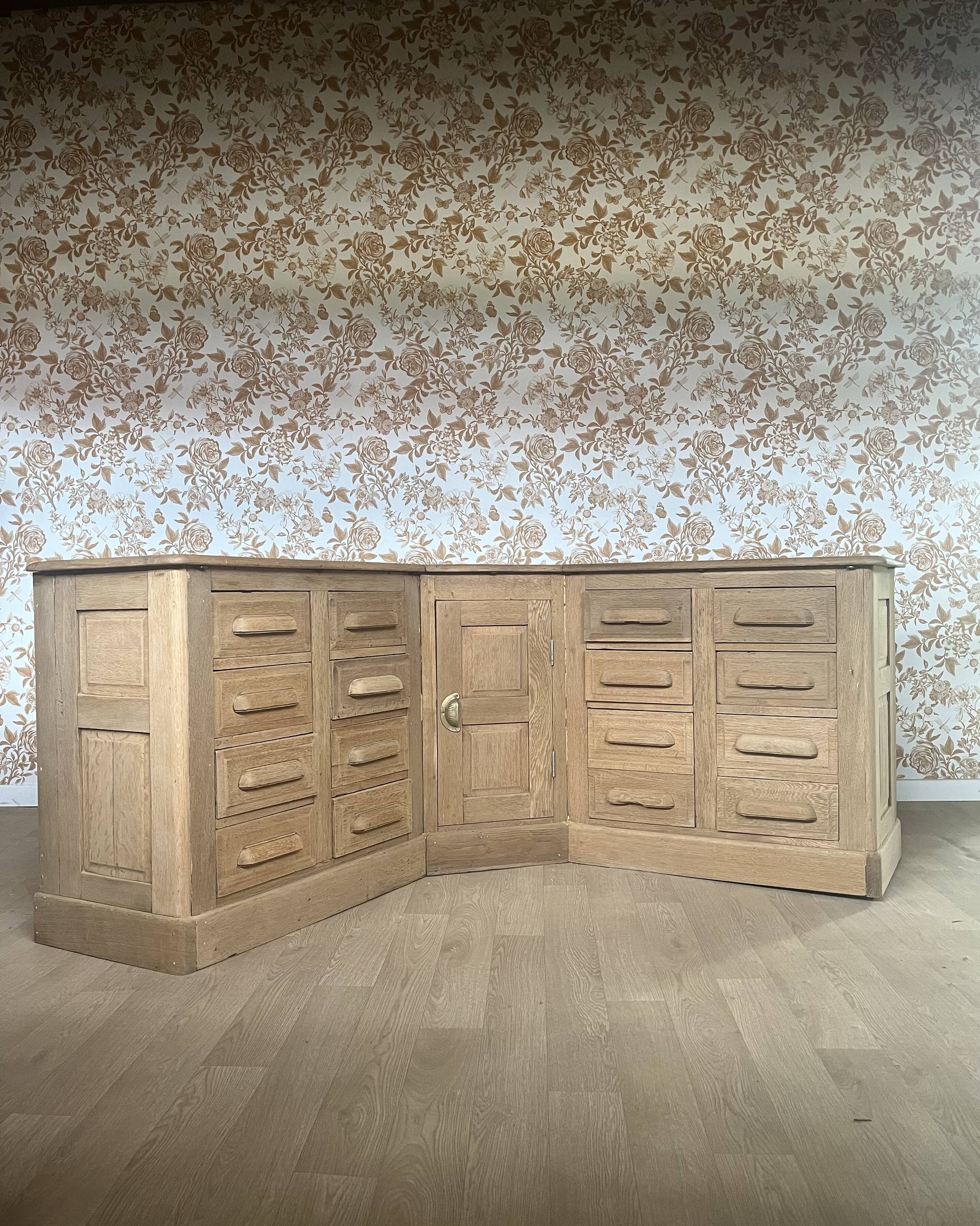 Corner craft furniture