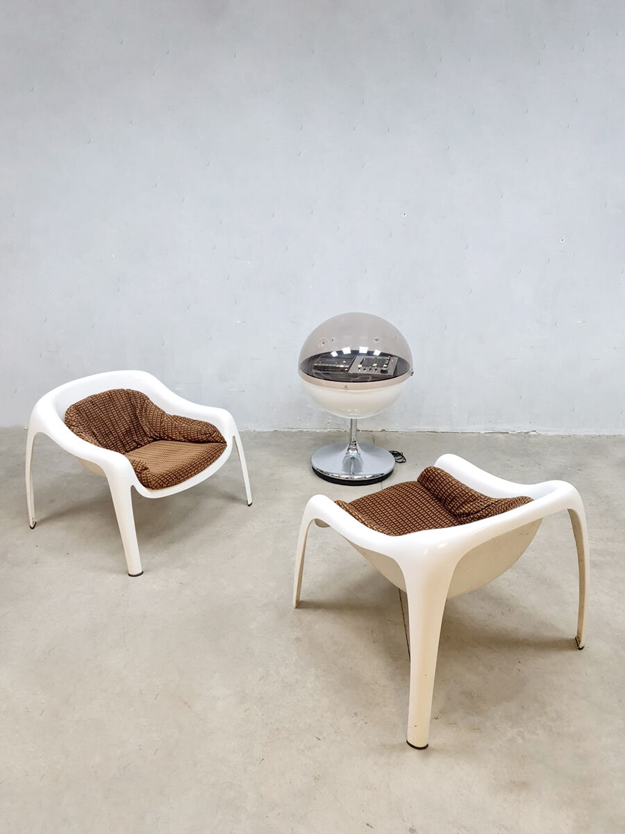 Rare vintage easy chair 'space age'