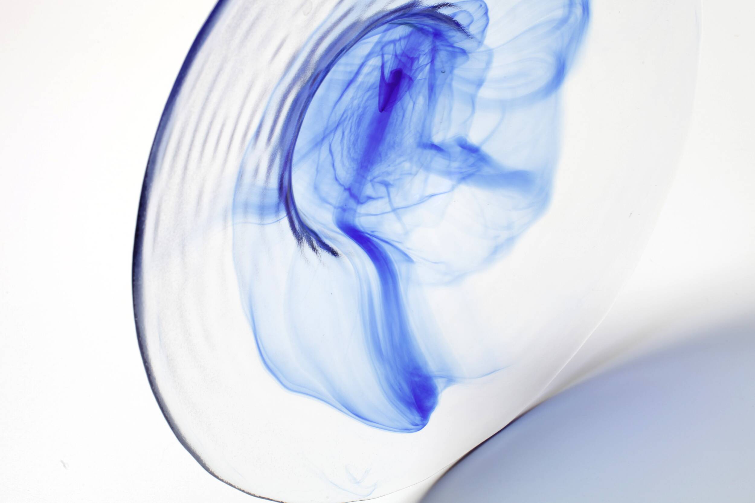 Vintage Blue Swirl Glass Fruit Bowl / Bormioli Rocco / Italy / 1990s