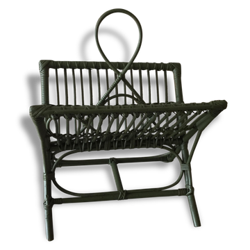 Magazines door vintage rattan green camouflage